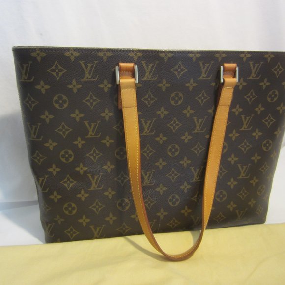Louis Vuitton Handbags - LOUIS VUITTON Luco Monogram canvas shopping tote